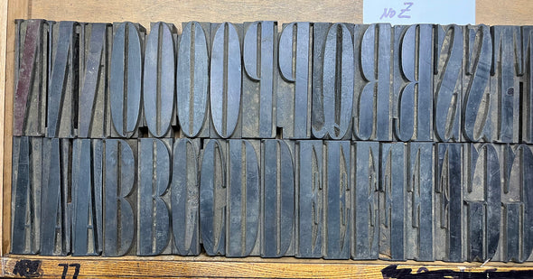 Lot 107 - 24 Pica Roman Condensed Wood Type