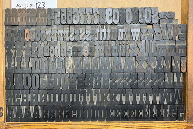 Lot 110 - 8 Pica French Clarendon Wood Type