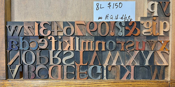 Lot 111 - 8 Pica DeVinne Style Wood Type