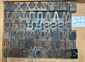 Lot 124 - 10 Pica Aldine Slab Serif Wood Type