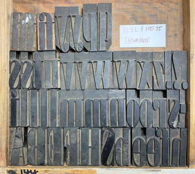 Lot 13 19 Pica Roman Cond. Wood Type