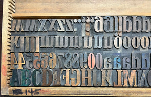 Lot 15 10 Pica Slab Serif Wood Type