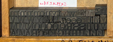 Lot 45 - 4 Pica Clarendon Wood Type