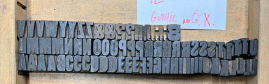 Lot 58 - 4 Pica Gothic Condensed Wood Type