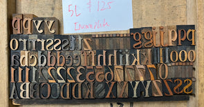 Lot 70 - 5 Pica Serif Wood Type